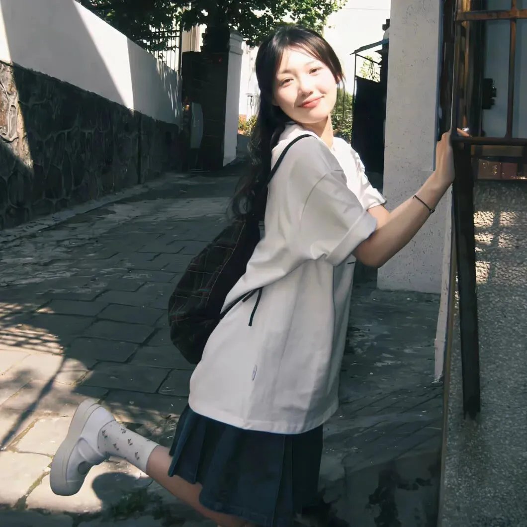 蓝眼圣诞老人